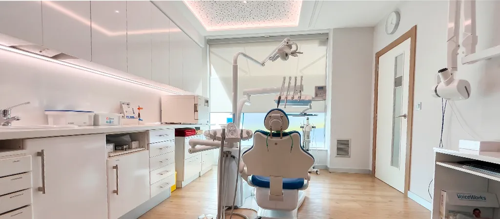 Clinica Dental León Mónica Valenzuela _0000