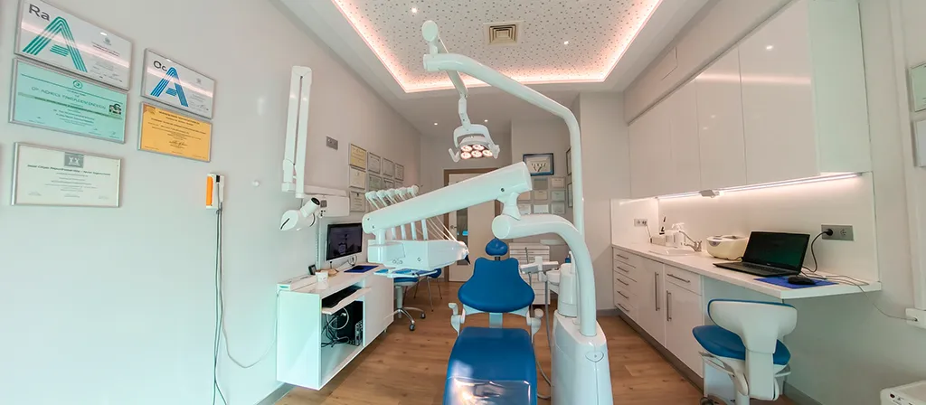 Clinica Dental Leon Monica Valenzuela 0004-Dental-Monica-Valenzuela